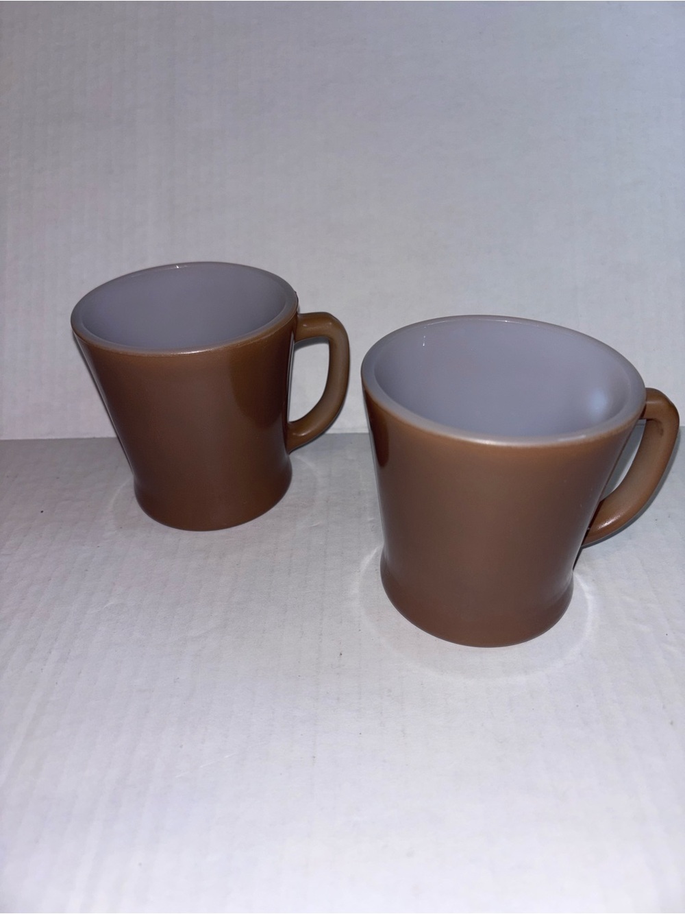 2 Anchor hocking fire king brown mugs